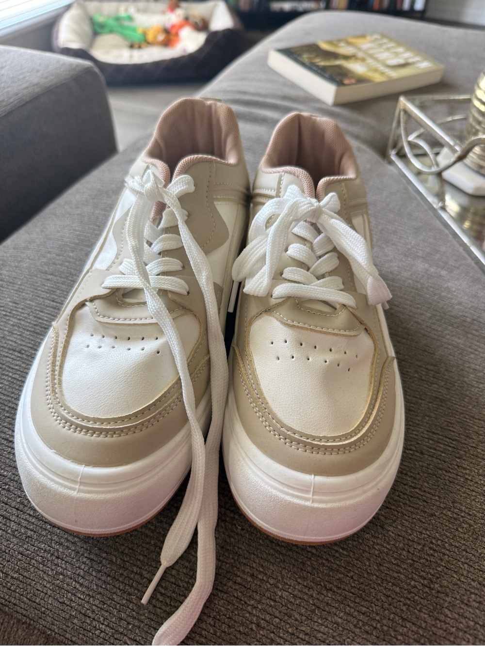 Women’s Casual Chunky Lace-Up Sneakers in Cream and White